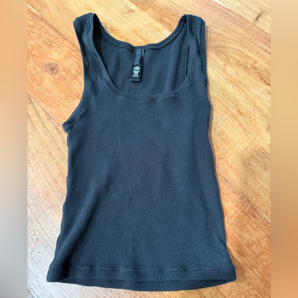 Skims lounge ribbon tank